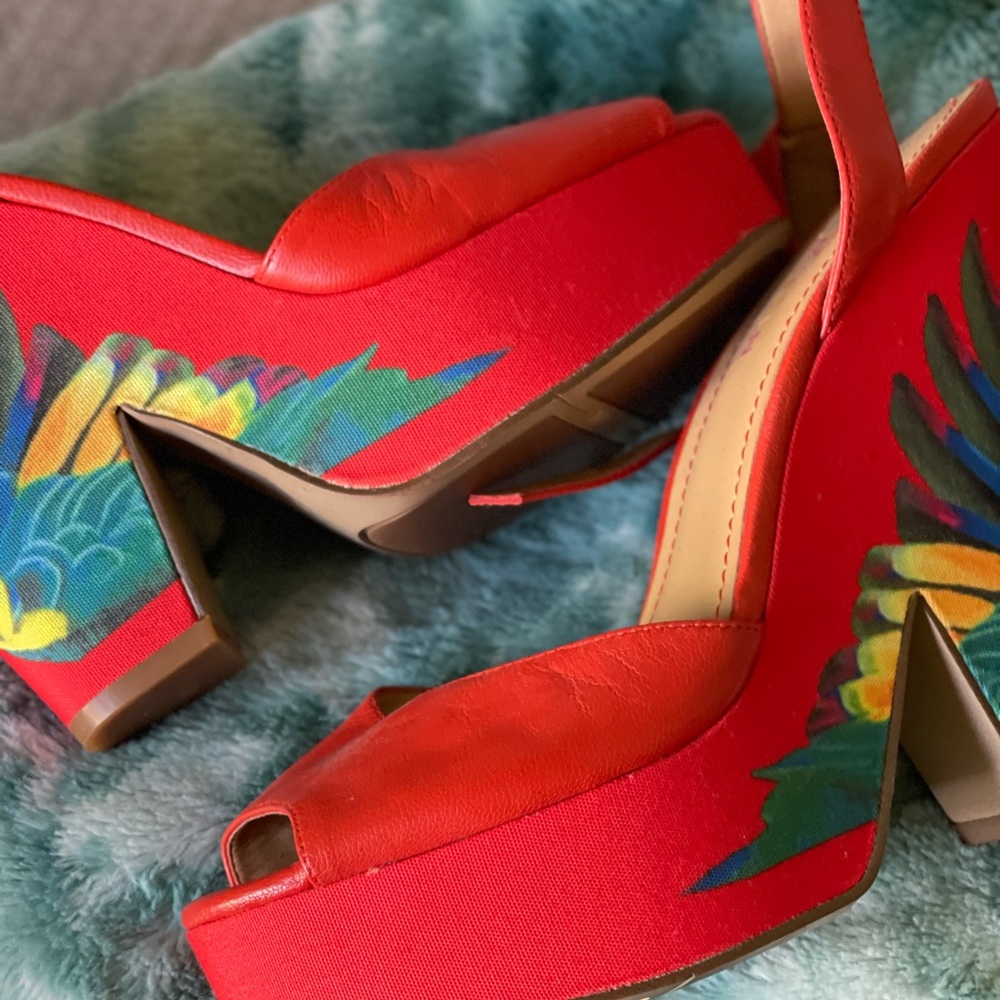 Sexy tropical platform Sandals